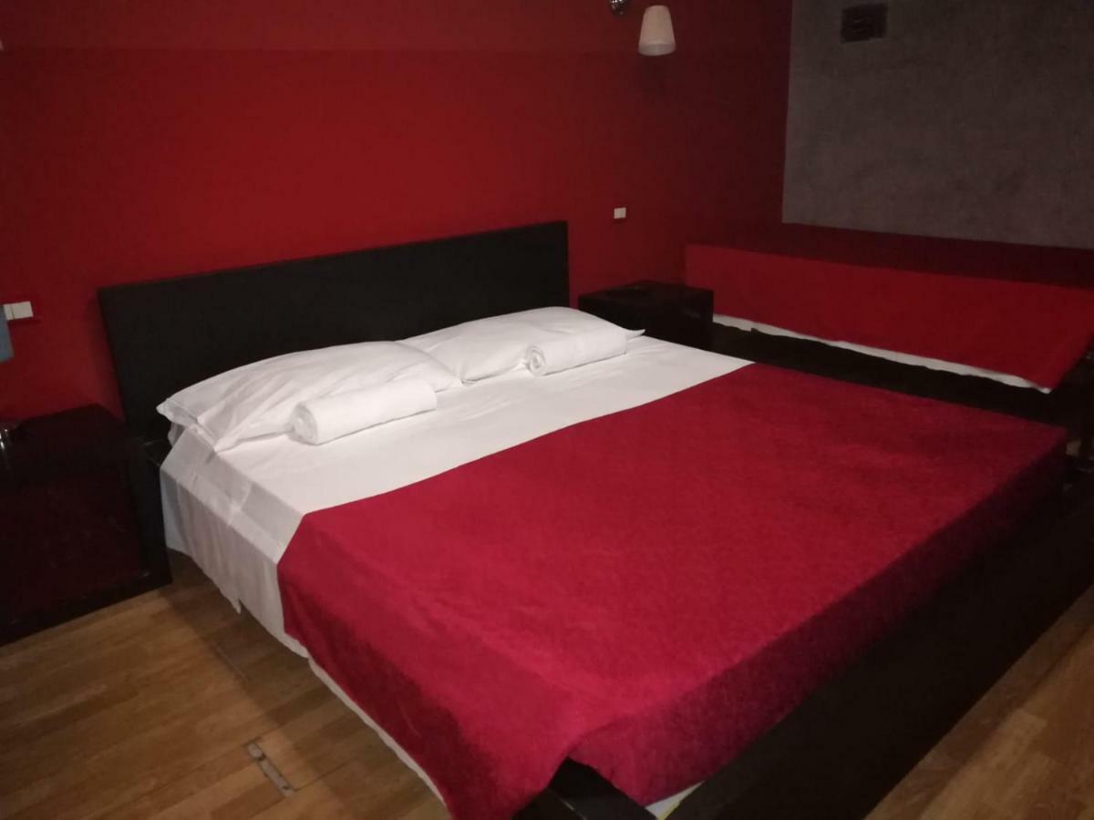 Arthur Hostel Ρώμη Εξωτερικό φωτογραφία